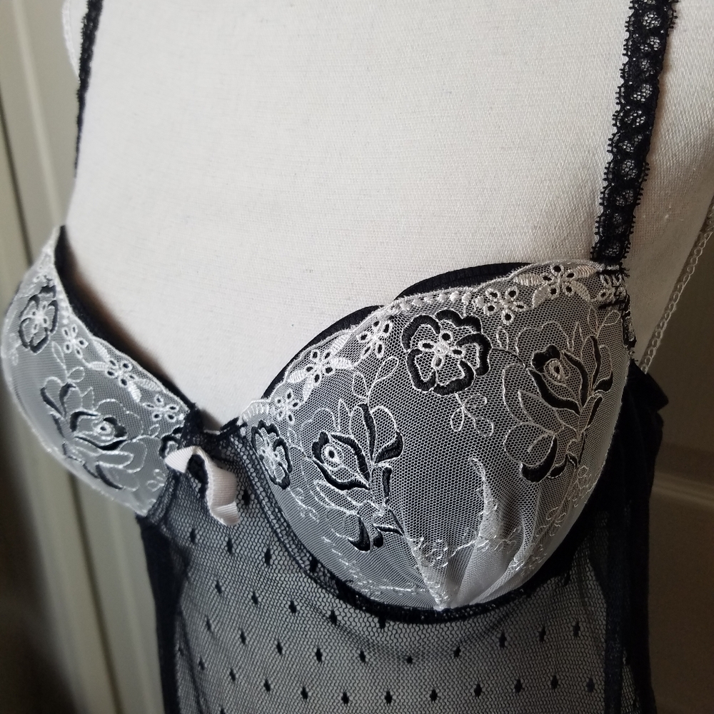 XL Baby Doll Nightie Sheer Black White Lace